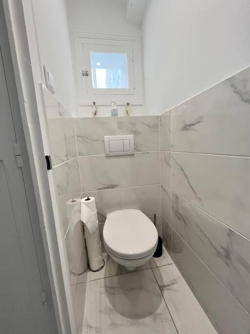 Appartement Renove - Wifi - Jardin - Centre De นีออร์ ภายนอก รูปภาพ